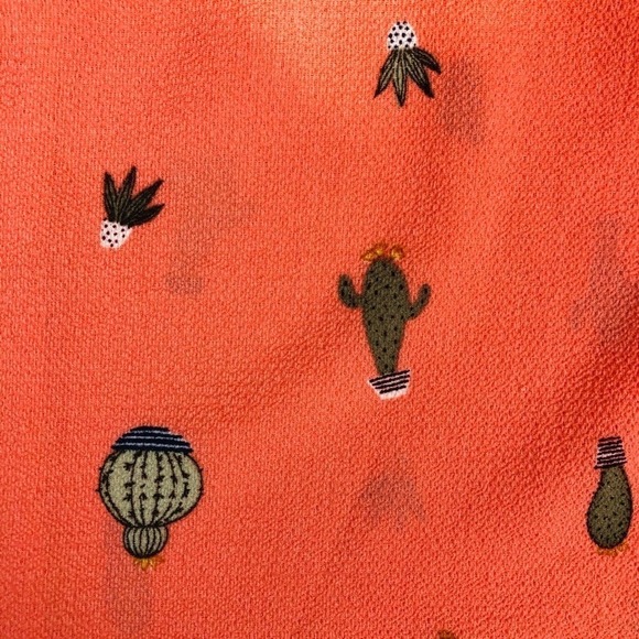 NWT Torrid Cactus Print Ruffled Tank Top - Picture 5 of 10